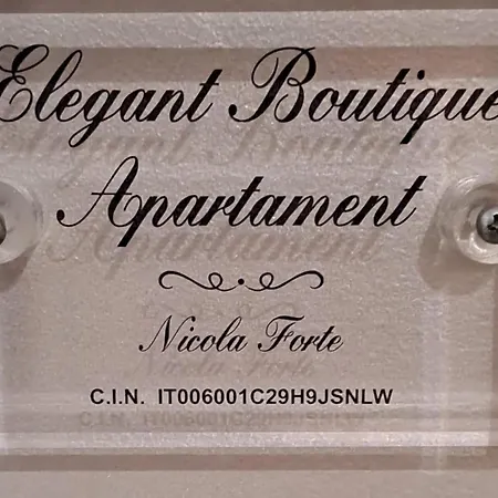 Elegant Boutique Via Nizza Apartmán Acqui Terme